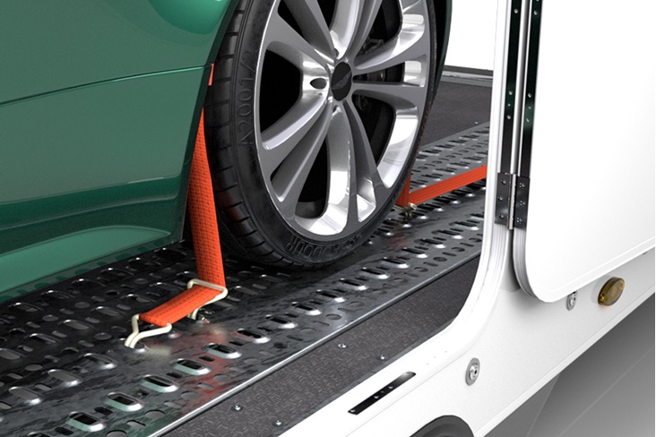 Tie-down wheel 'sleeve' straps